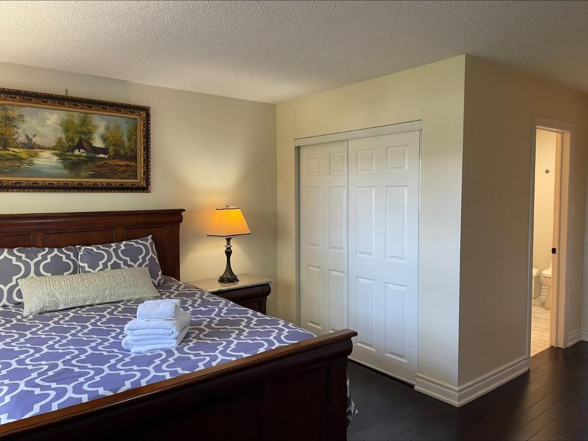 Btn Family-Style Bustling Area Self-Check-In So Fast Fiber Net Free Parking Apartamento Toronto Exterior foto