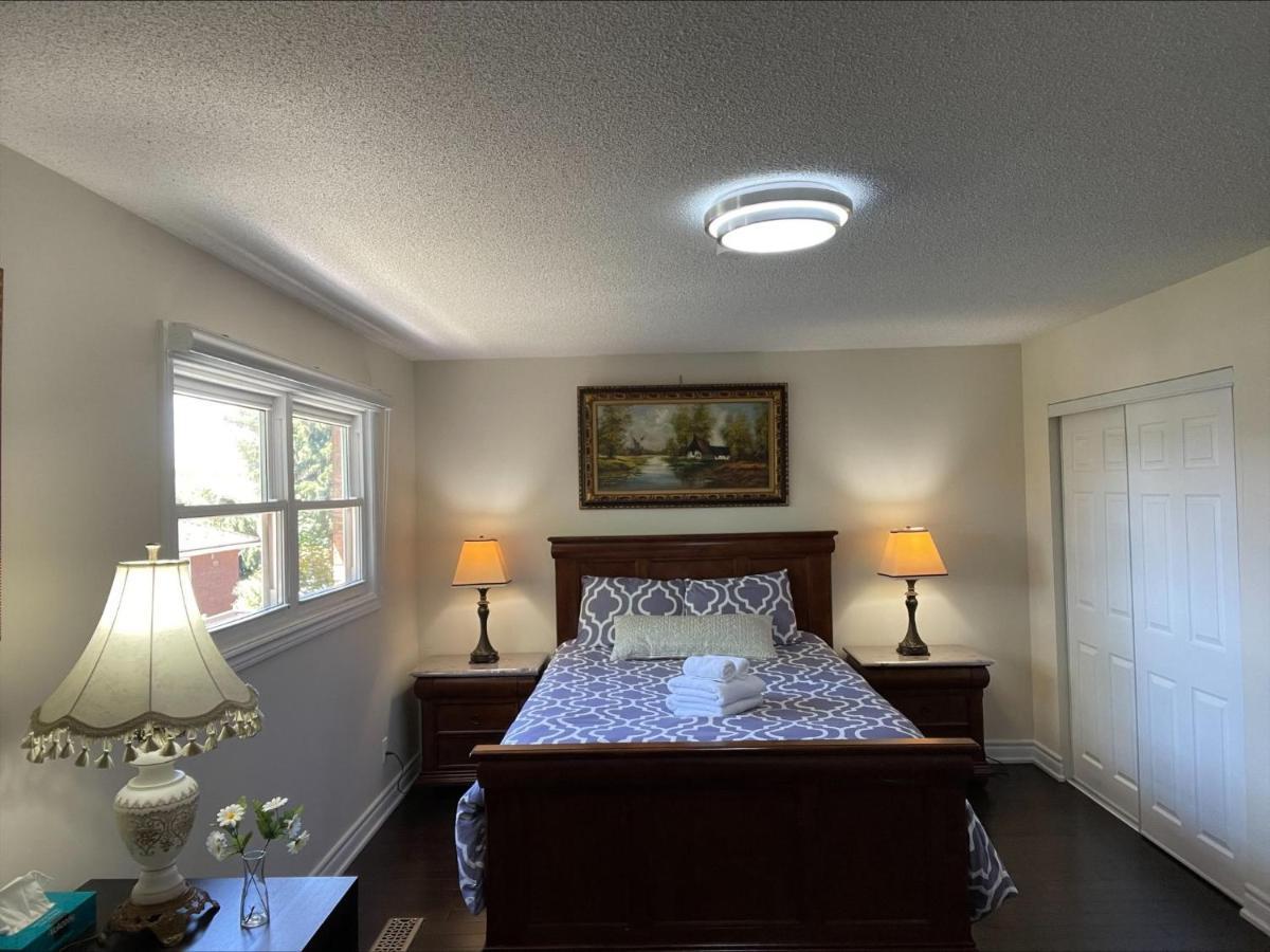 Btn Family-Style Bustling Area Self-Check-In So Fast Fiber Net Free Parking Apartamento Toronto Exterior foto