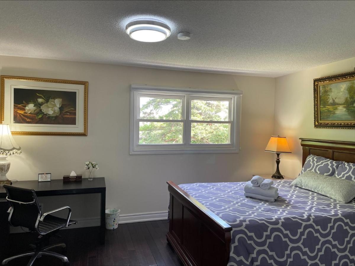 Btn Family-Style Bustling Area Self-Check-In So Fast Fiber Net Free Parking Apartamento Toronto Exterior foto