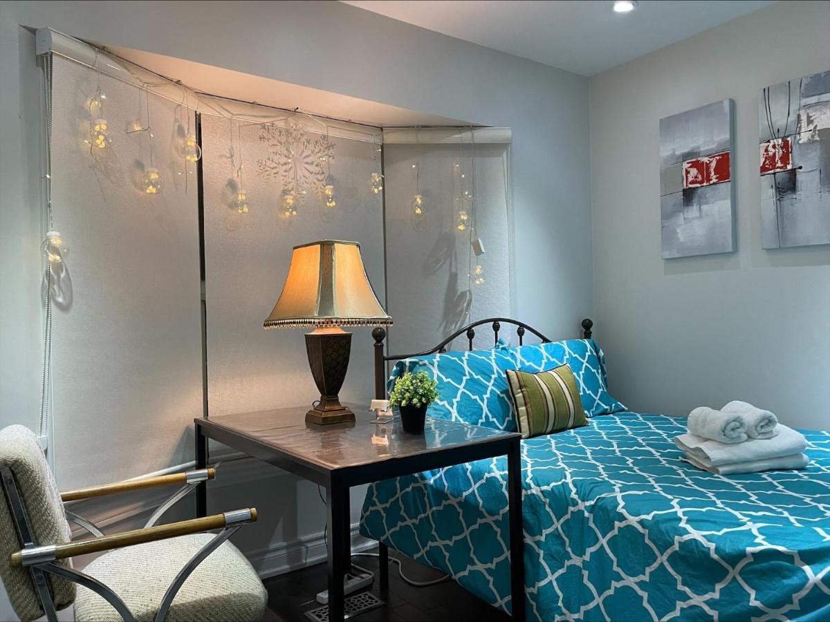 Btn Family-Style Bustling Area Self-Check-In So Fast Fiber Net Free Parking Apartamento Toronto Exterior foto